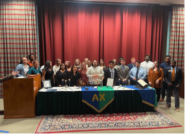 Chowan University Inducts Nineteen Members into Alpha Chi National Honor Society